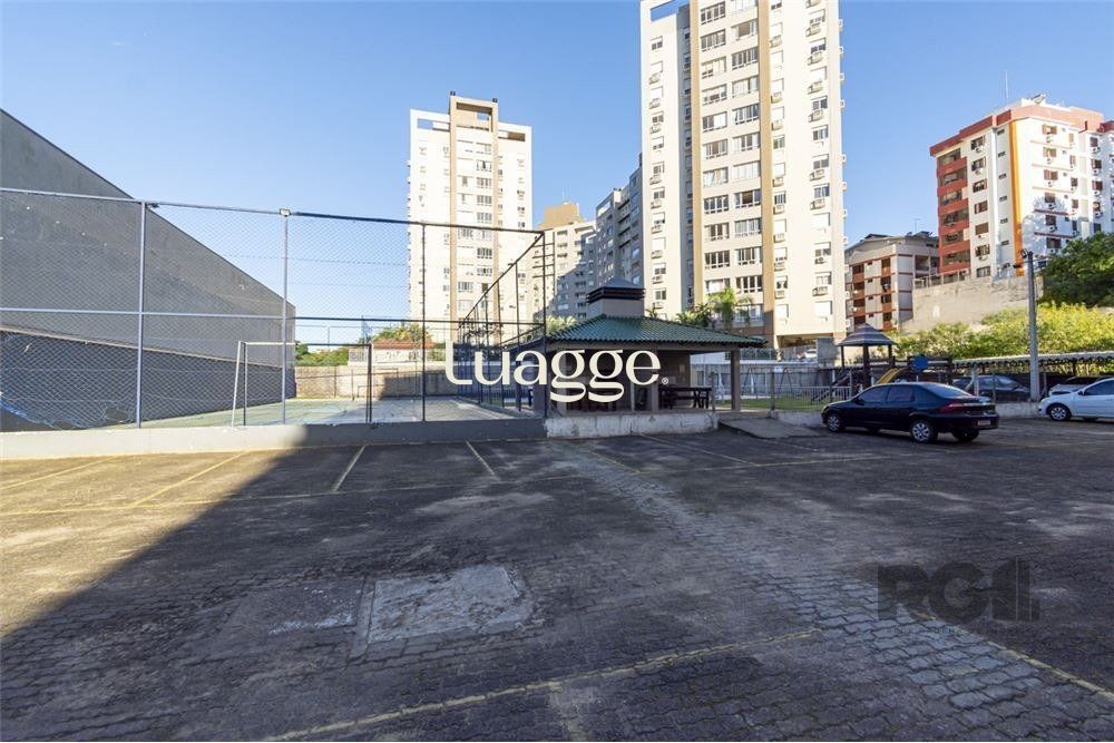 Apartamento à venda com 2 quartos, 66m² - Foto 30