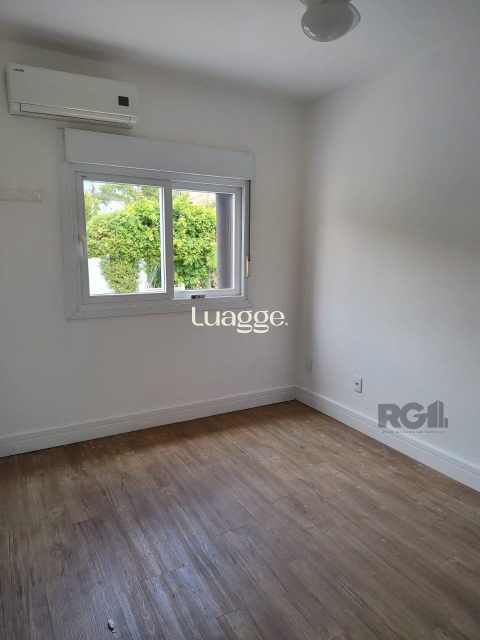 Sobrado à venda com 3 quartos, 212m² - Foto 13