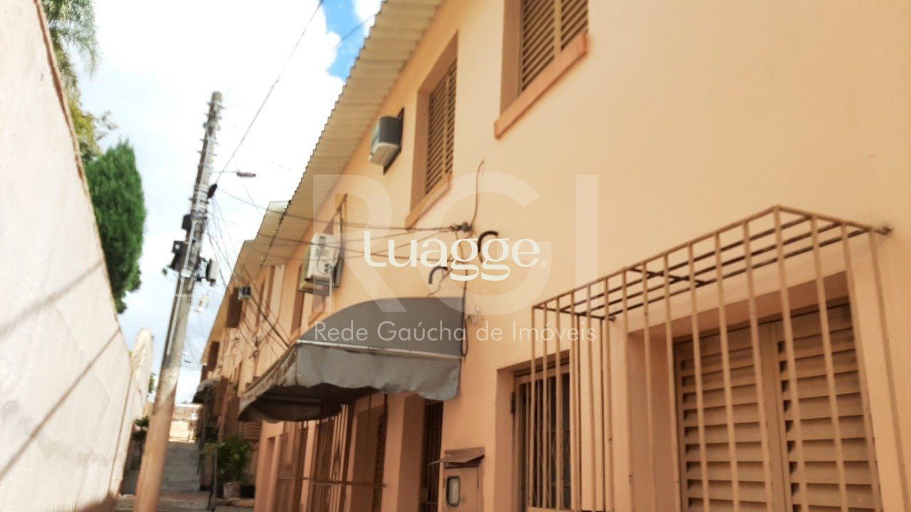 Casa de Condomínio à venda com 1 quarto, 41m² - Foto 2