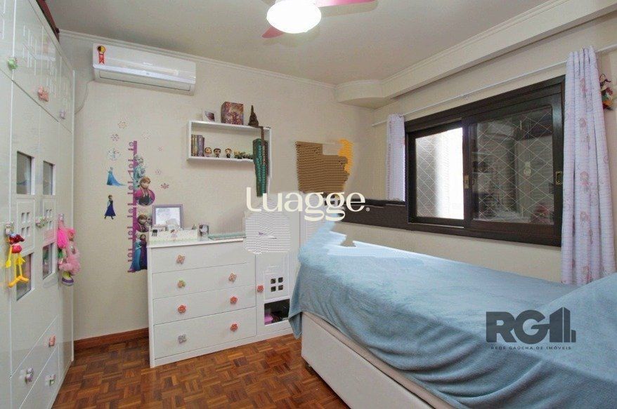 Casa de Condomínio à venda com 3 quartos, 245m² - Foto 24