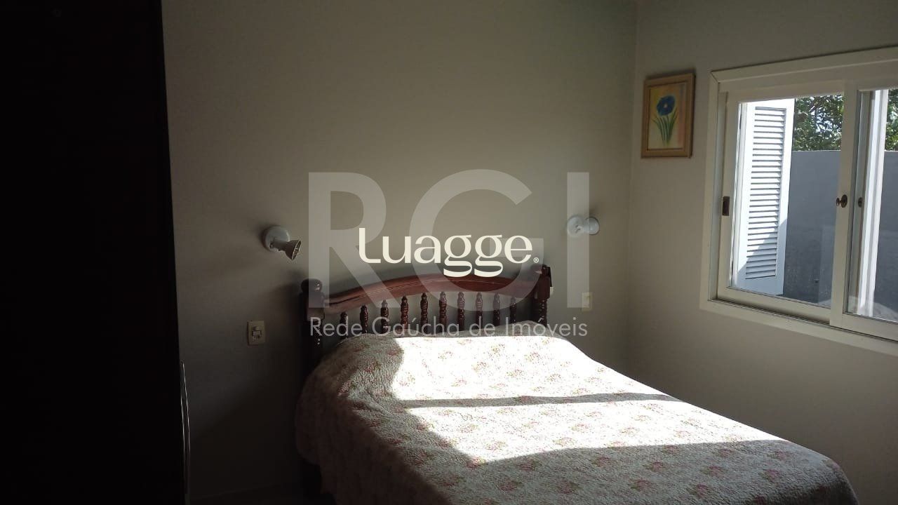 Casa à venda com 3 quartos, 89m² - Foto 44