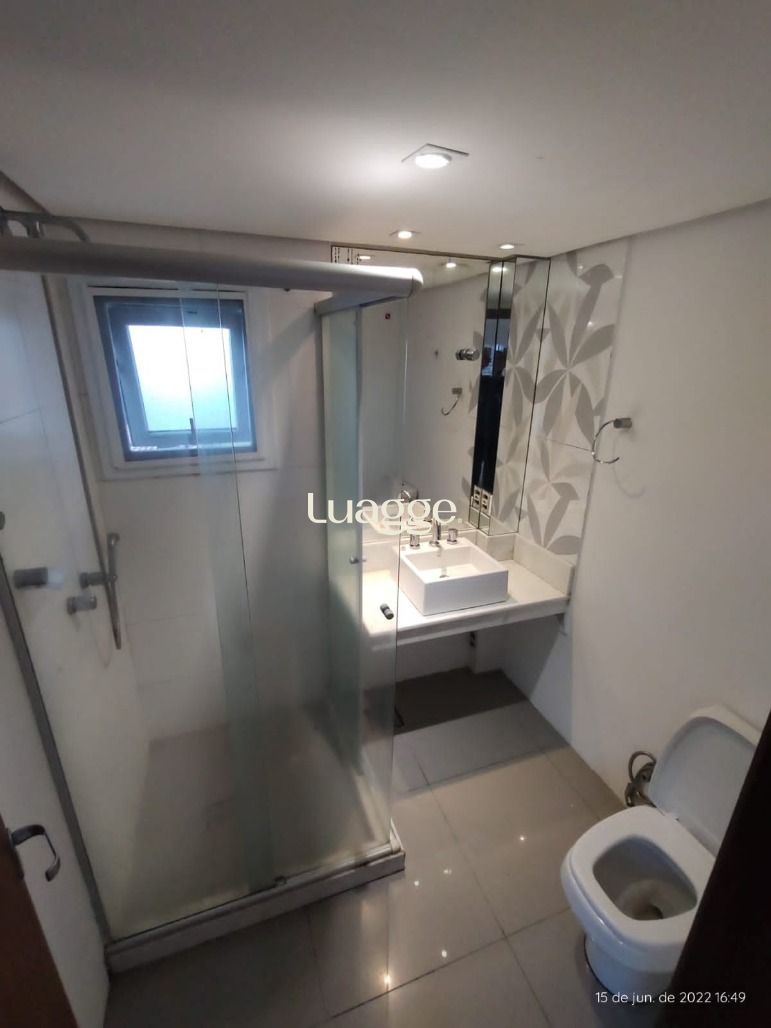 Casa à venda com 3 quartos, 224m² - Foto 21