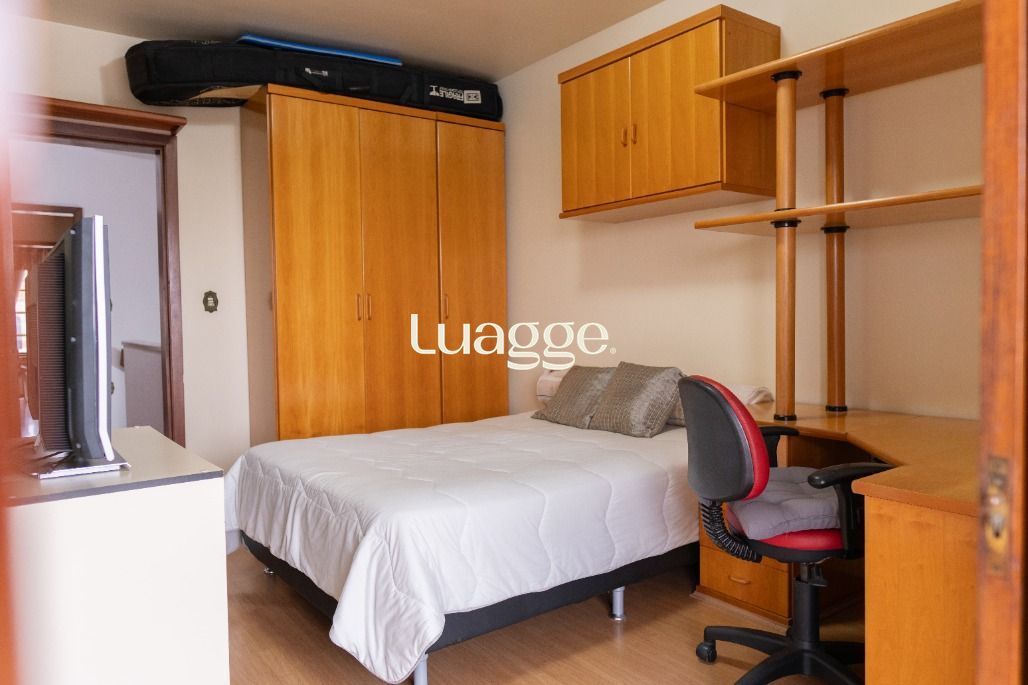 Casa, 3 quartos, 221 m² - Foto 44