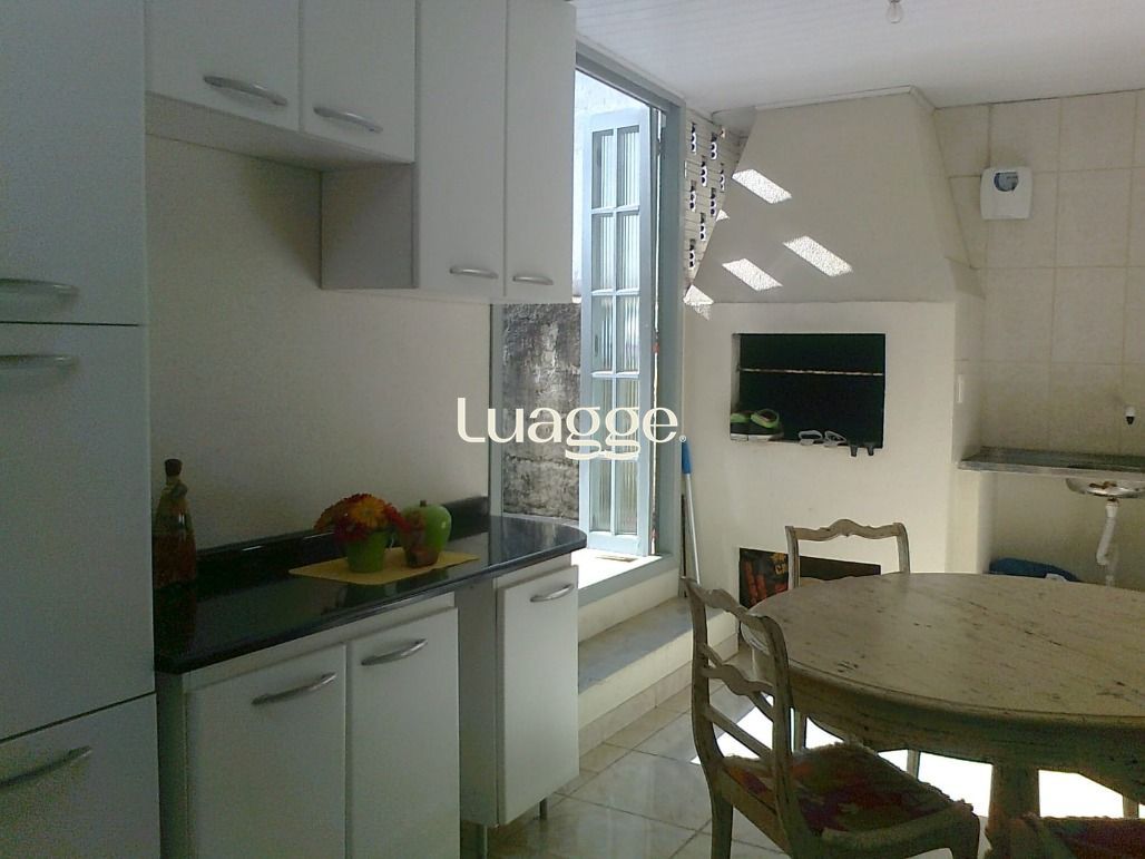 Casa, 3 quartos, 53 m² - Foto 1