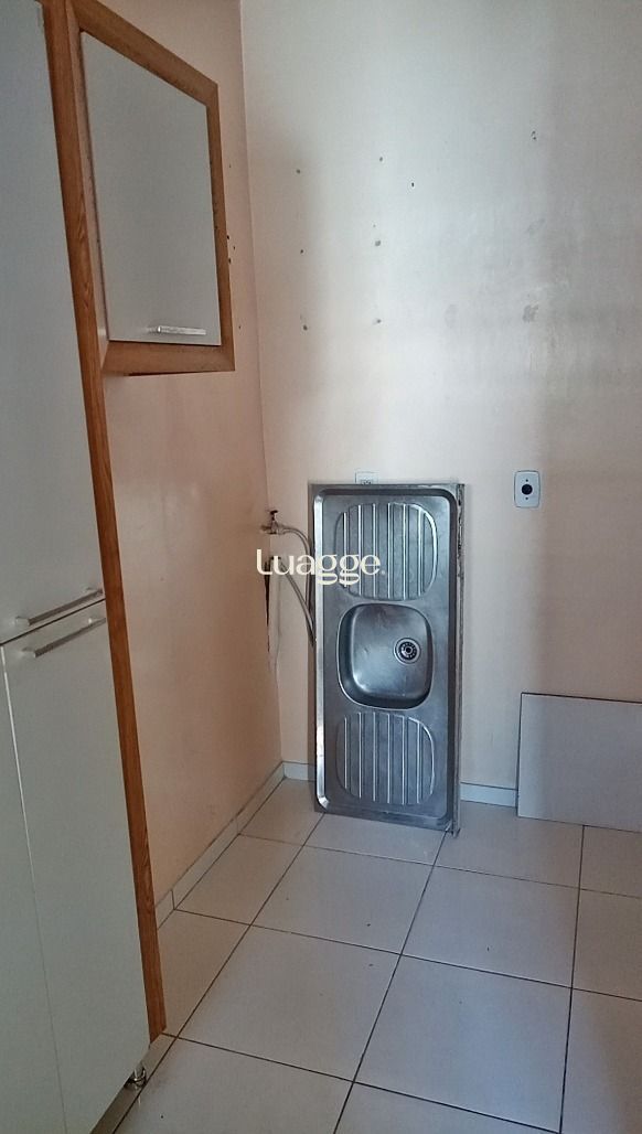 Apartamento à venda com 2 quartos, 60m² - Foto 18
