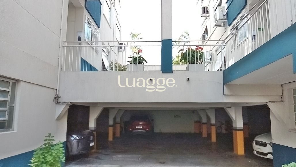 Apartamento à venda com 2 quartos, 60m² - Foto 4