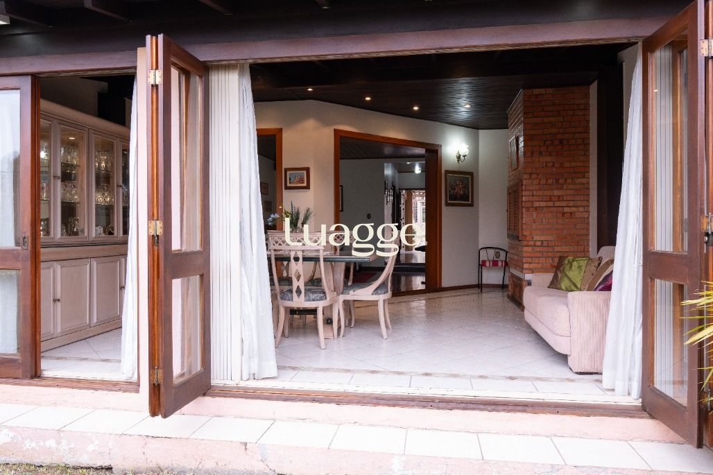 Casa, 3 quartos, 221 m² - Foto 29