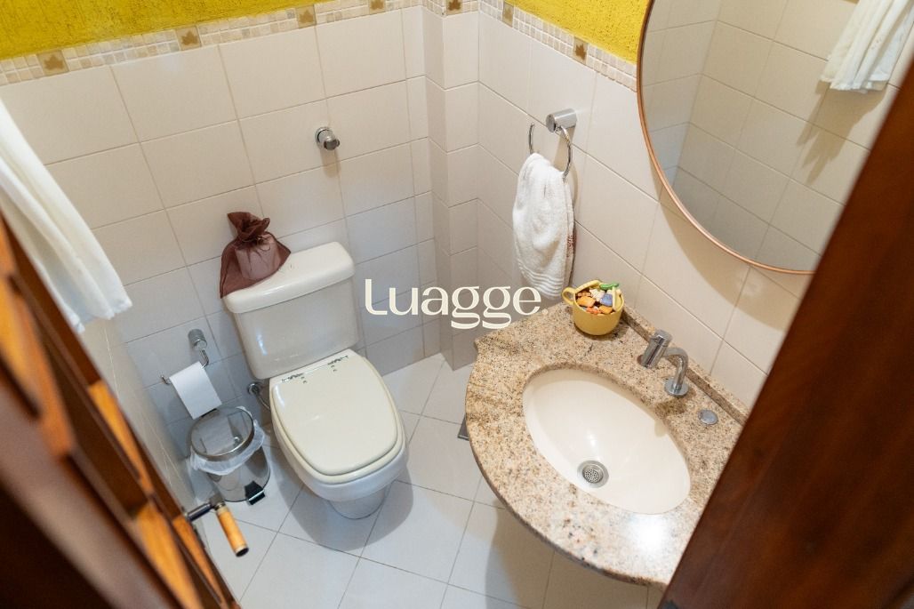 Casa, 3 quartos, 221 m² - Foto 18