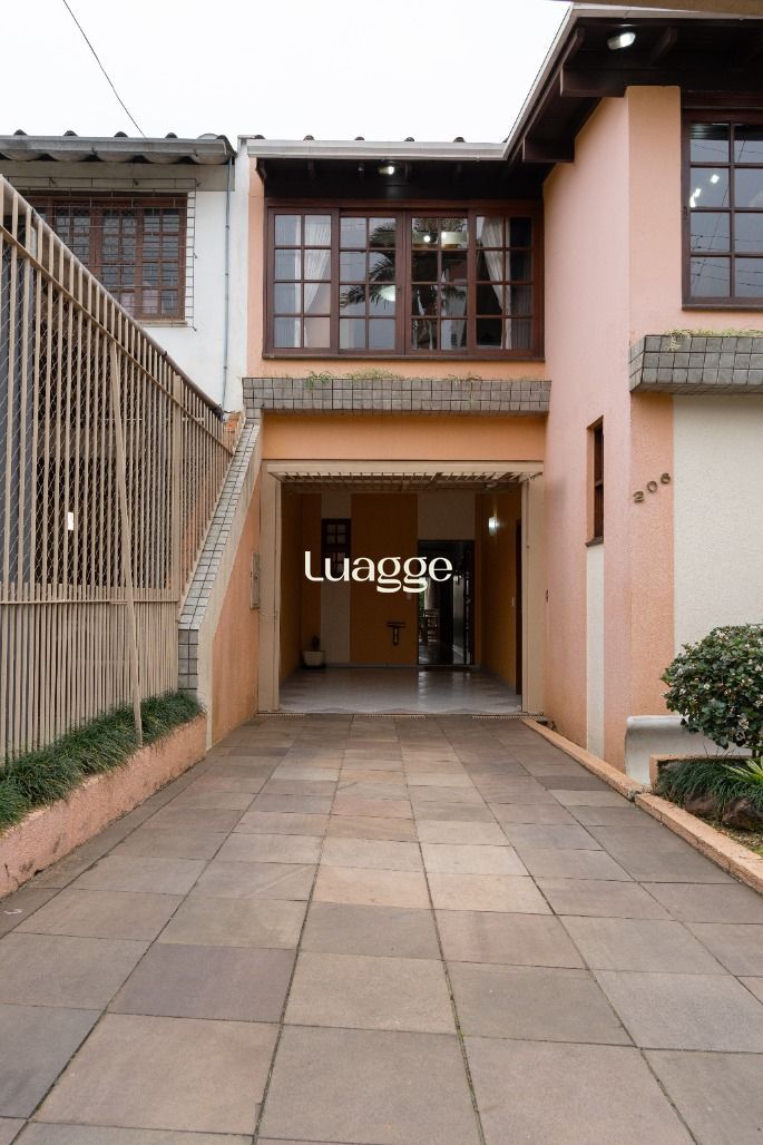 Casa, 3 quartos, 221 m² - Foto 3