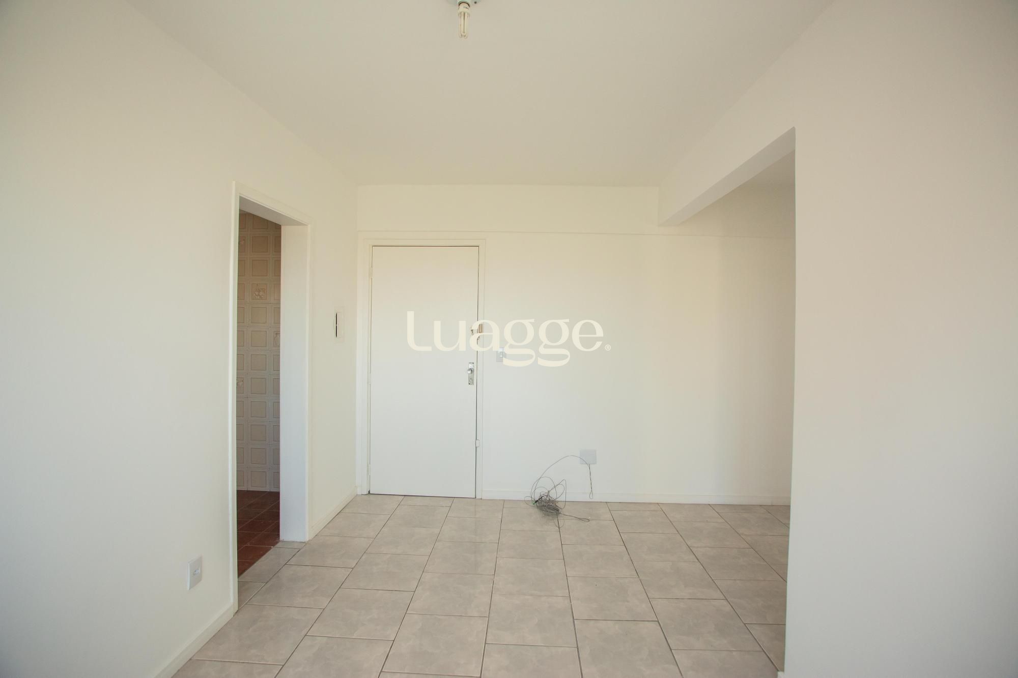 Apartamento à venda com 1 quarto, 45m² - Foto 2
