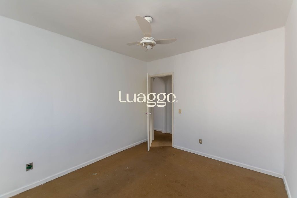 Apartamento à venda com 1 quarto, 45m² - Foto 11