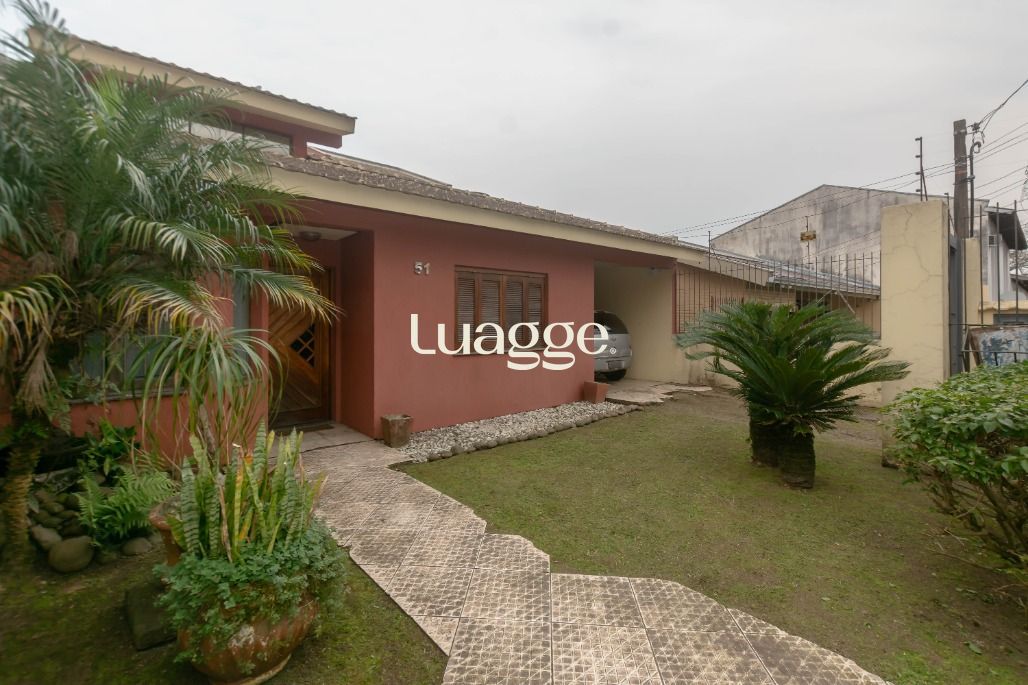 Casa, 3 quartos, 131 m² - Foto 1