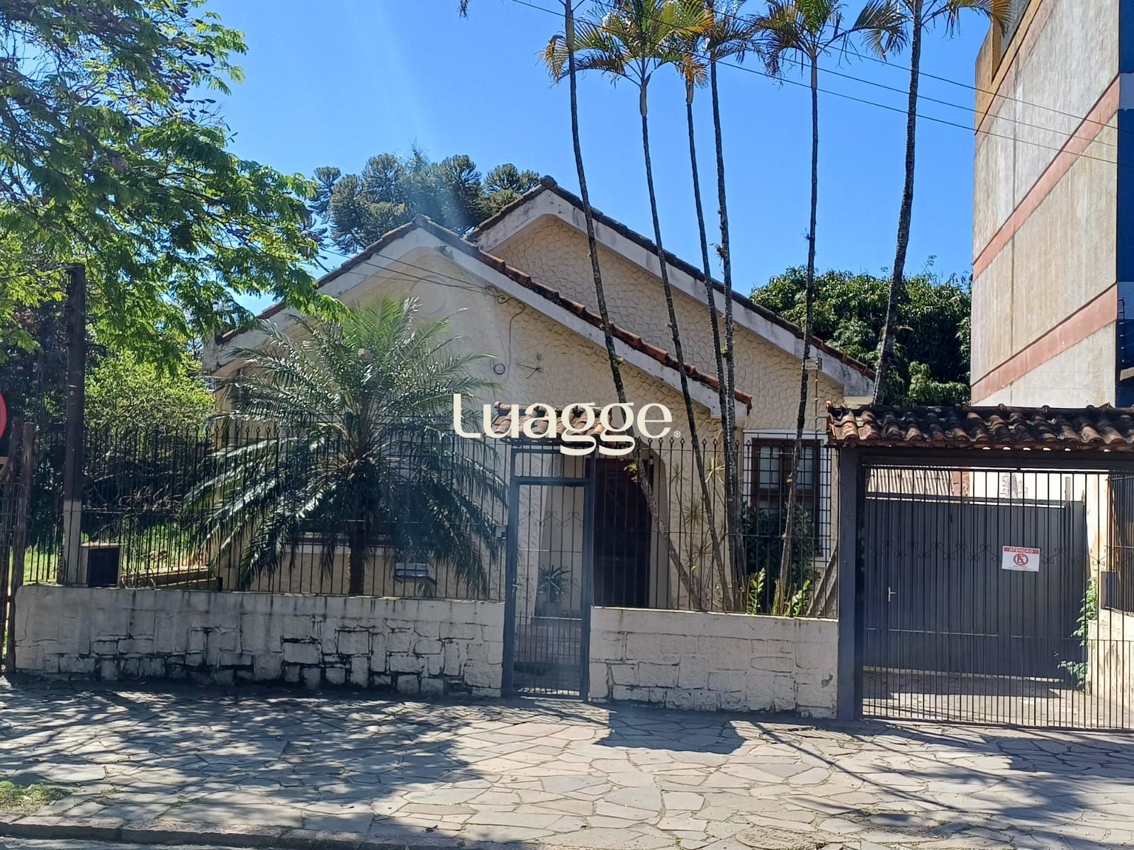 Casa, 3 quartos, 157 m² - Foto 1