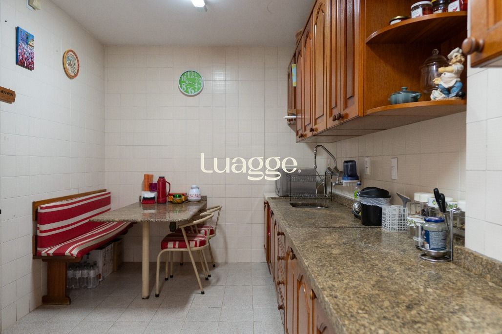 Casa, 3 quartos, 221 m² - Foto 14