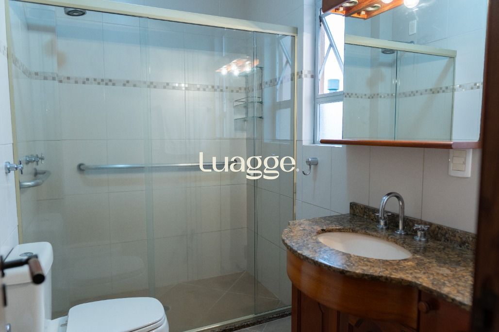 Casa, 3 quartos, 221 m² - Foto 37