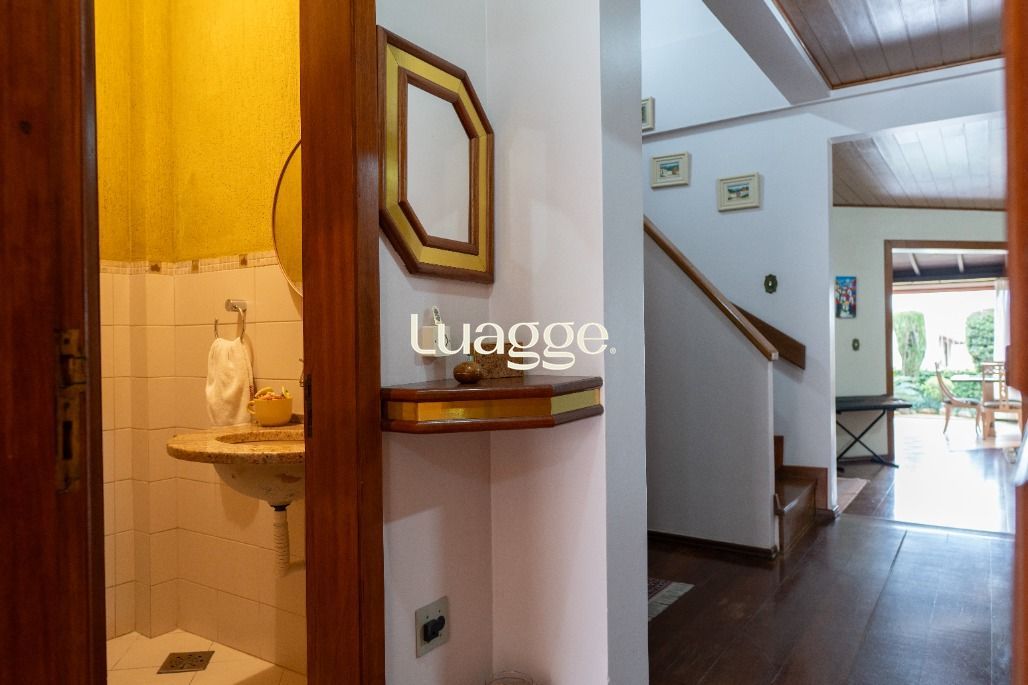 Casa, 3 quartos, 221 m² - Foto 17