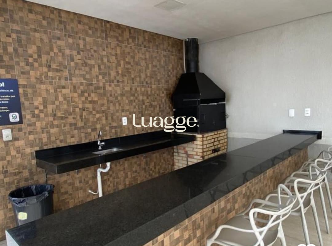 Apartamento à venda com 2 quartos, 42m² - Foto 17