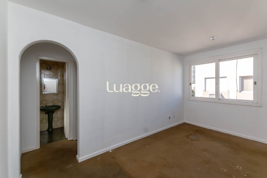 Apartamento à venda com 1 quarto, 45m² - Foto 1