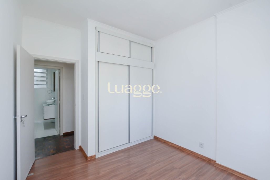 Apartamento à venda com 3 quartos, 140m² - Foto 30