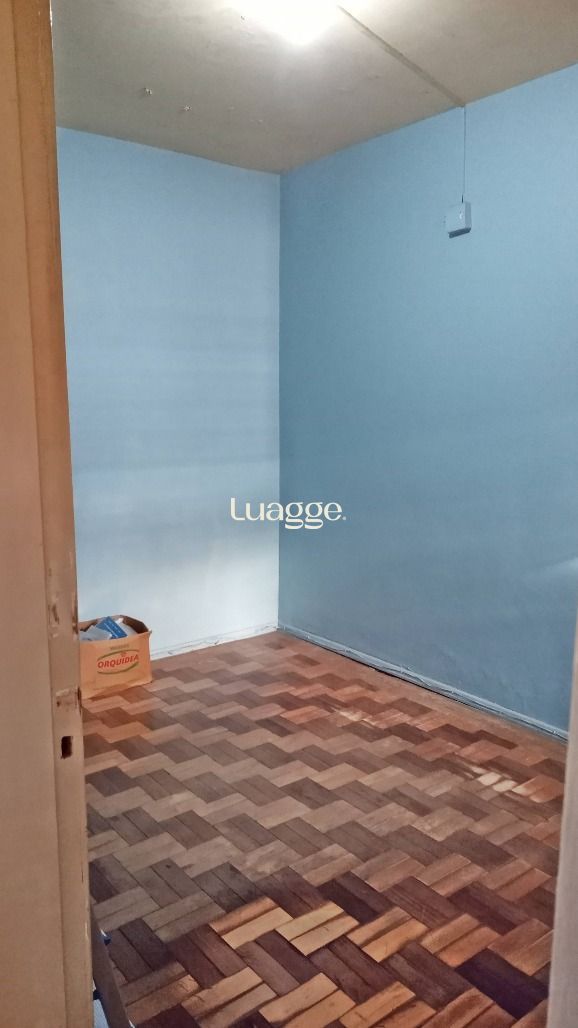 Casa à venda com 3 quartos, 180m² - Foto 8