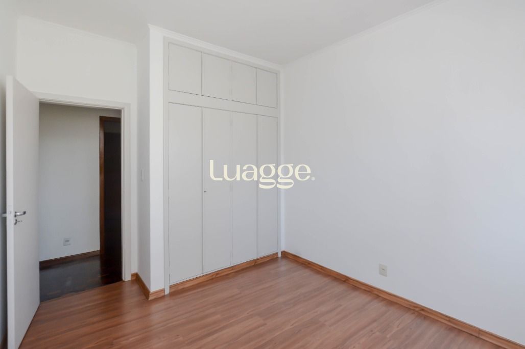 Apartamento à venda com 3 quartos, 140m² - Foto 24