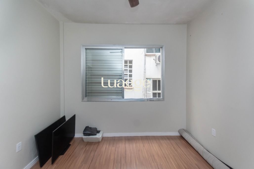 Apartamento à venda com 3 quartos, 117m² - Foto 12
