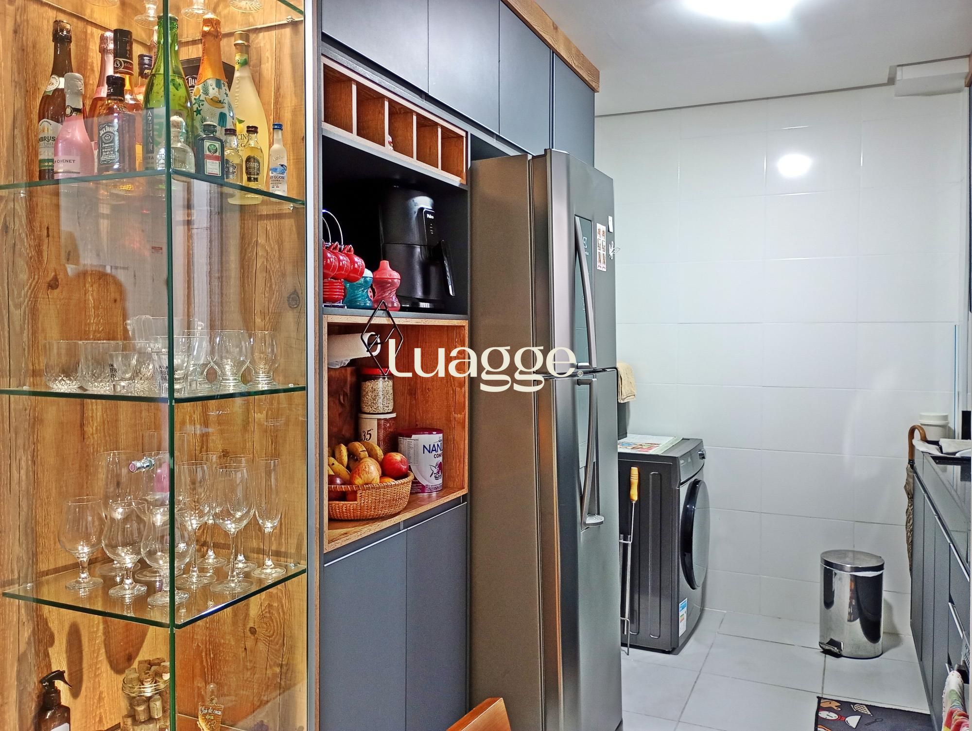 Apartamento à venda com 2 quartos, 42m² - Foto 12