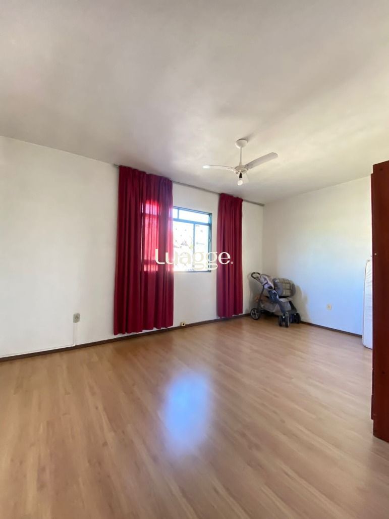 Casa, 4 quartos, 239 m² - Foto 45
