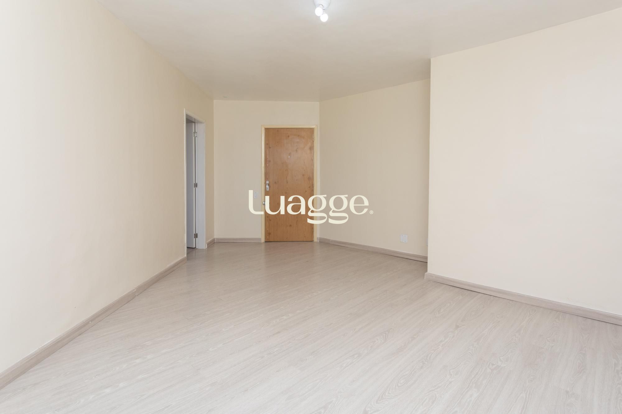 Apartamento à venda com 2 quartos, 65m² - Foto 4