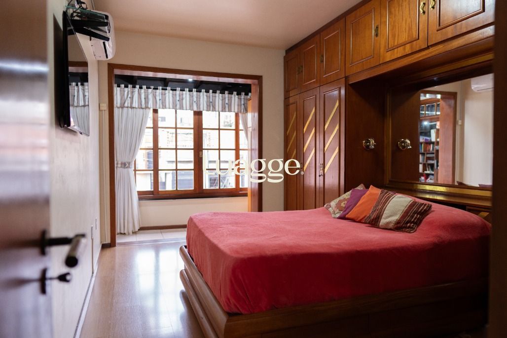 Casa, 3 quartos, 221 m² - Foto 33