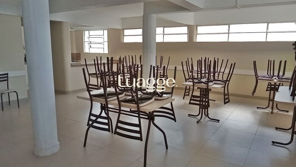 Apartamento à venda com 2 quartos, 60m² - Foto 27
