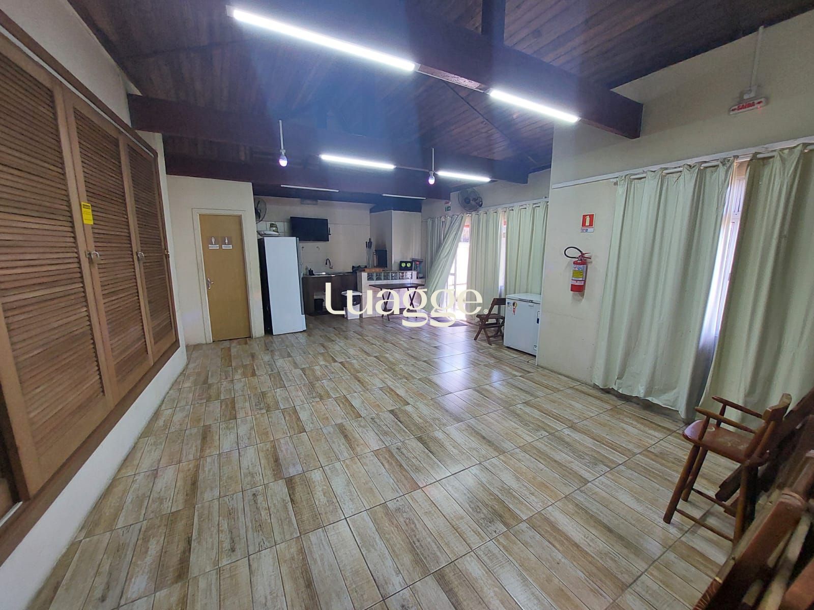 Casa à venda com 2 quartos, 60m² - Foto 16