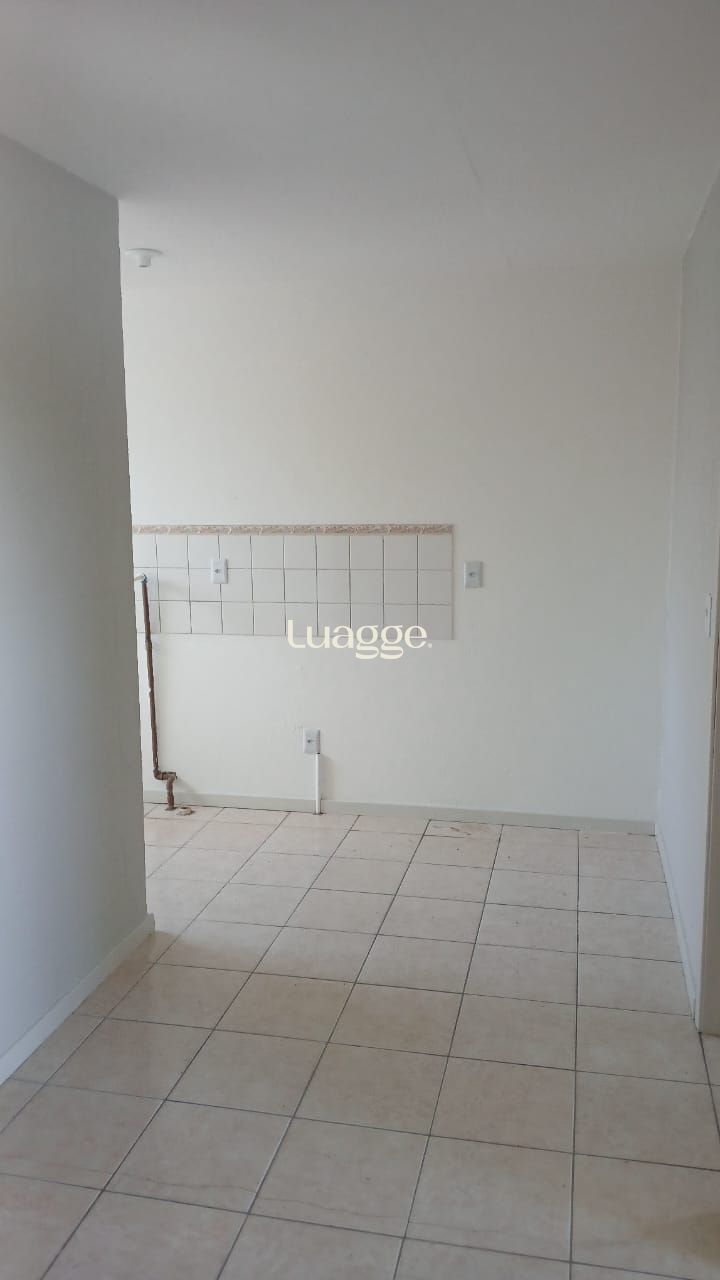 Apartamento à venda com 2 quartos, 42m² - Foto 8