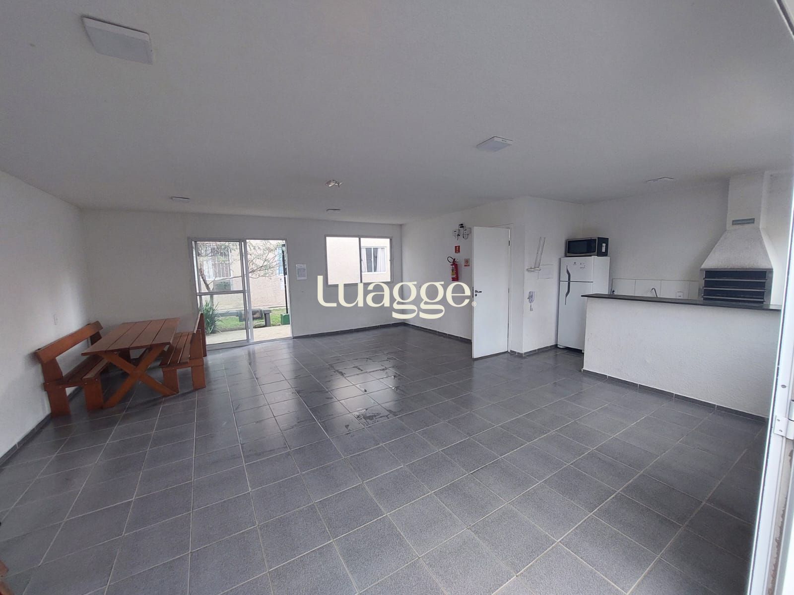 Apartamento à venda com 2 quartos, 40m² - Foto 9
