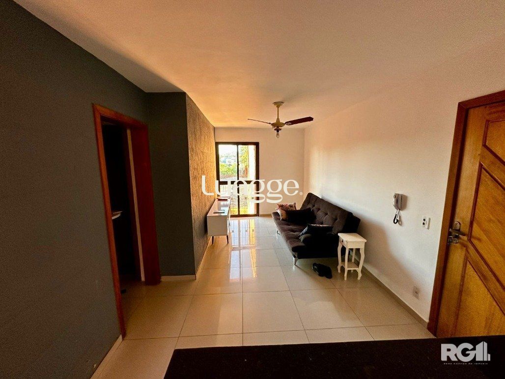 Apartamento à venda com 2 quartos, 70m² - Foto 4
