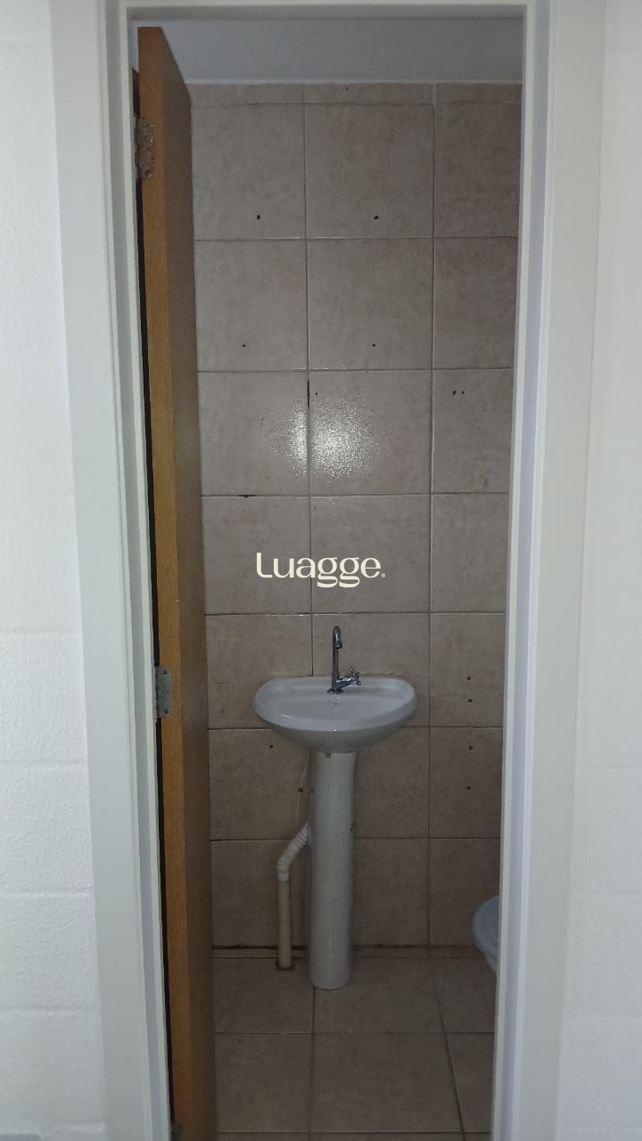 Apartamento à venda com 2 quartos, 42m² - Foto 15