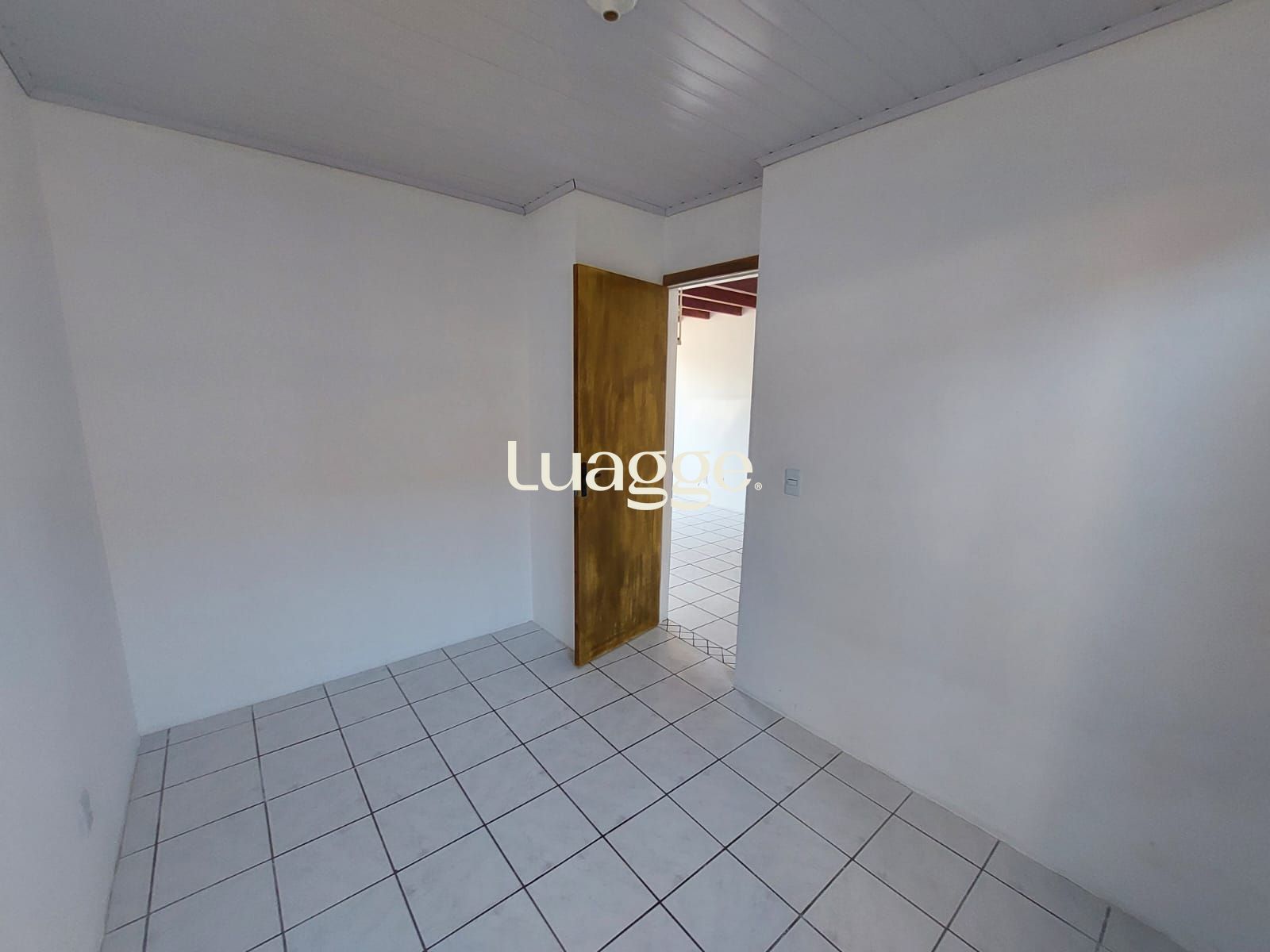 Casa à venda com 2 quartos, 60m² - Foto 8