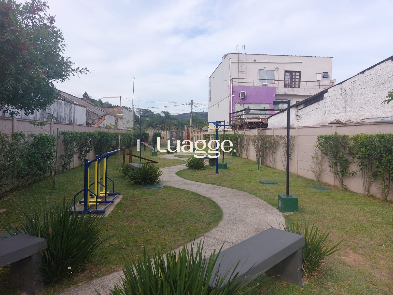 Apartamento à venda com 2 quartos, 40m² - Foto 12
