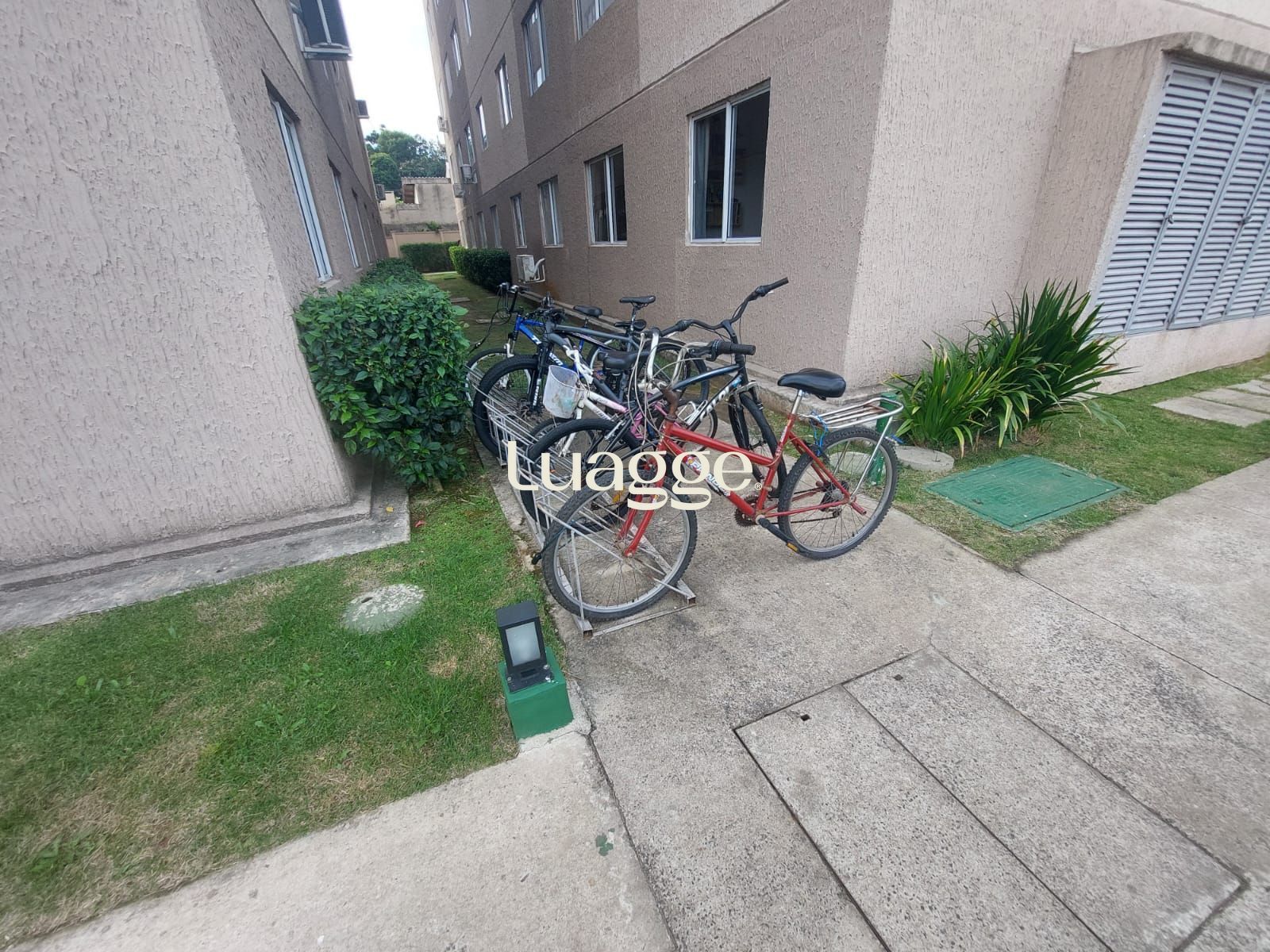 Apartamento à venda com 2 quartos, 40m² - Foto 14