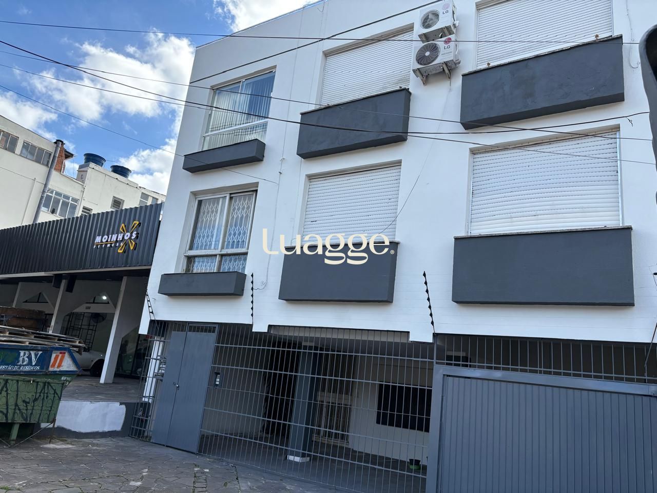 Apartamento à venda com 2 quartos, 61m² - Foto 30
