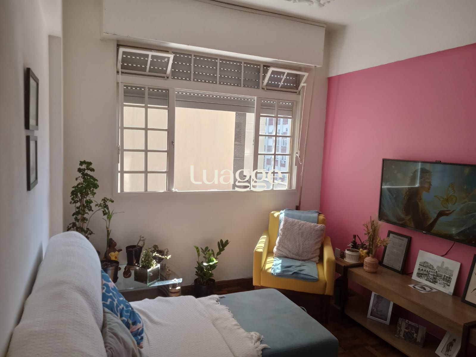 Apartamento à venda com 1 quarto, 42m² - Foto 1