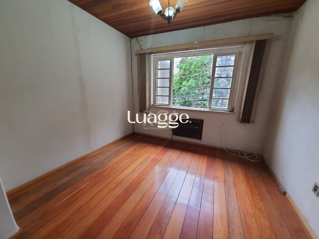Casa à venda com 3 quartos, 301m² - Foto 13