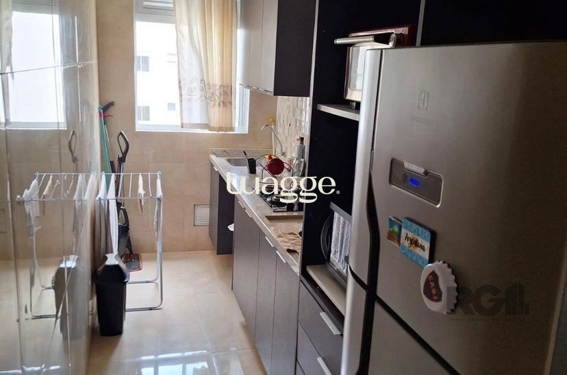 Apartamento à venda com 2 quartos, 42m² - Foto 9