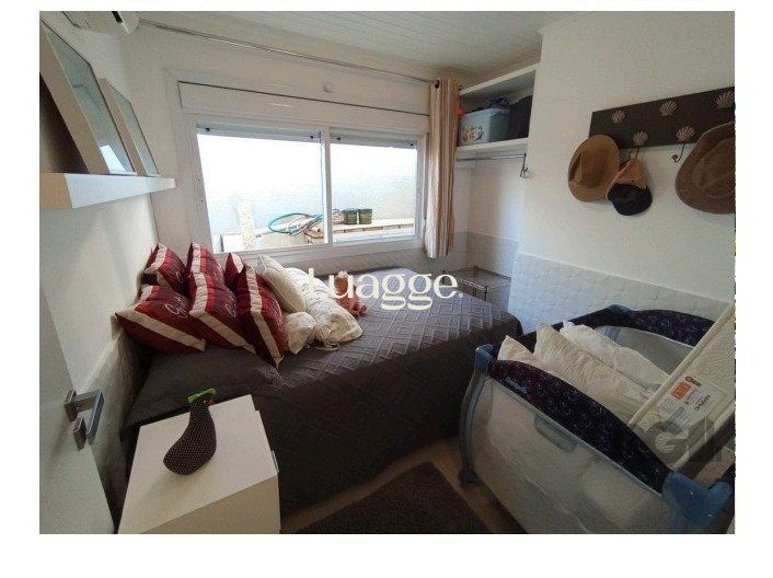 Casa à venda com 2 quartos, 837m² - Foto 11