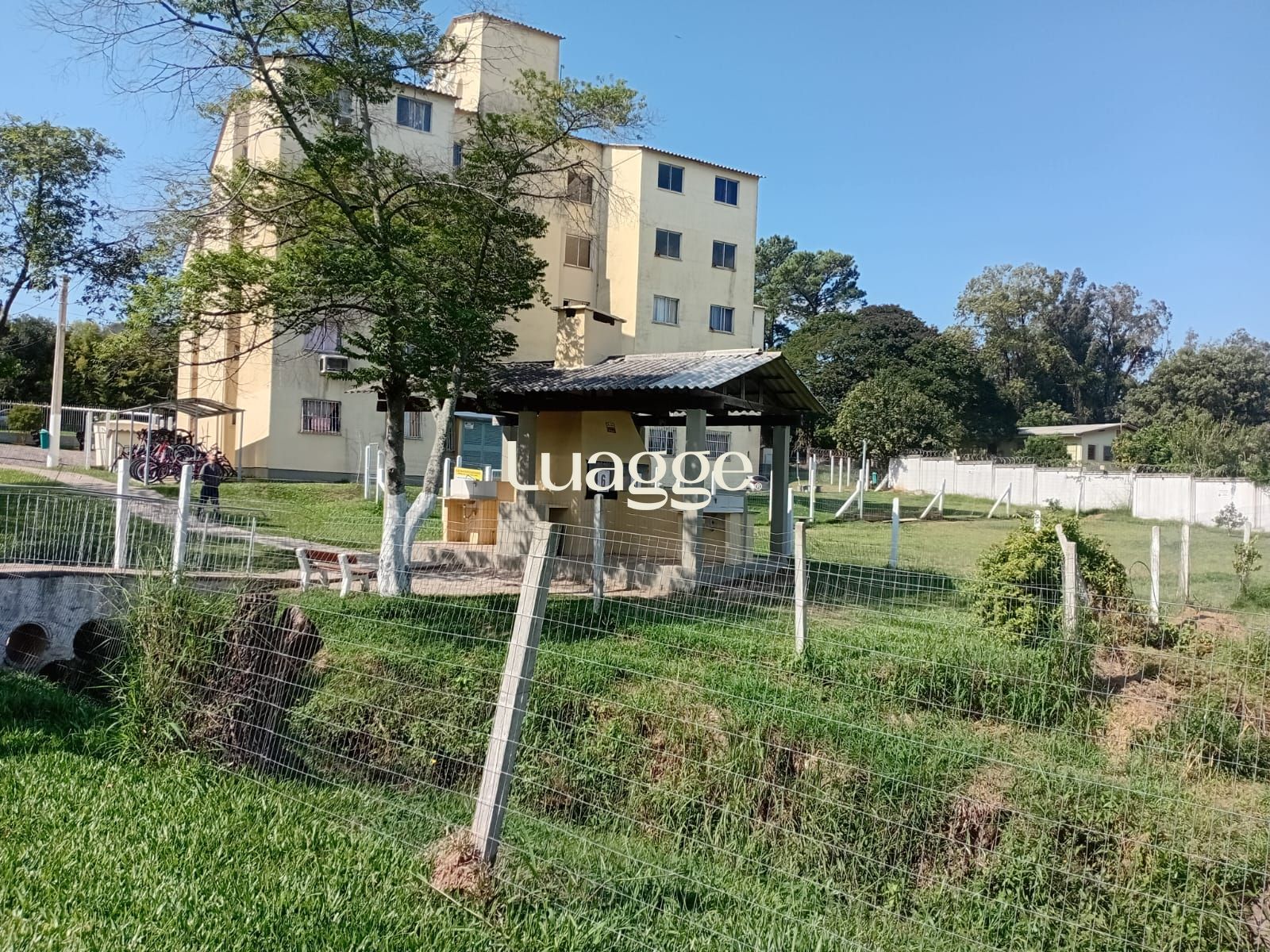 Apartamento à venda com 2 quartos, 44m² - Foto 35