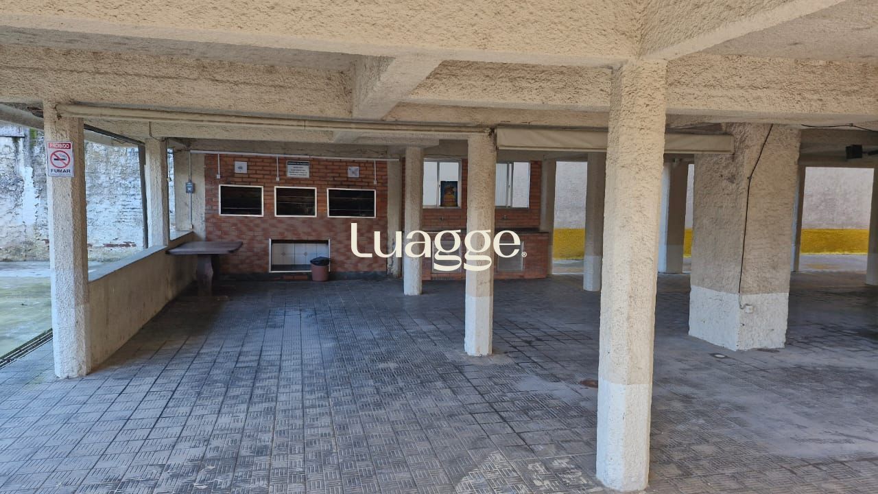 Apartamento à venda com 2 quartos, 60m² - Foto 14