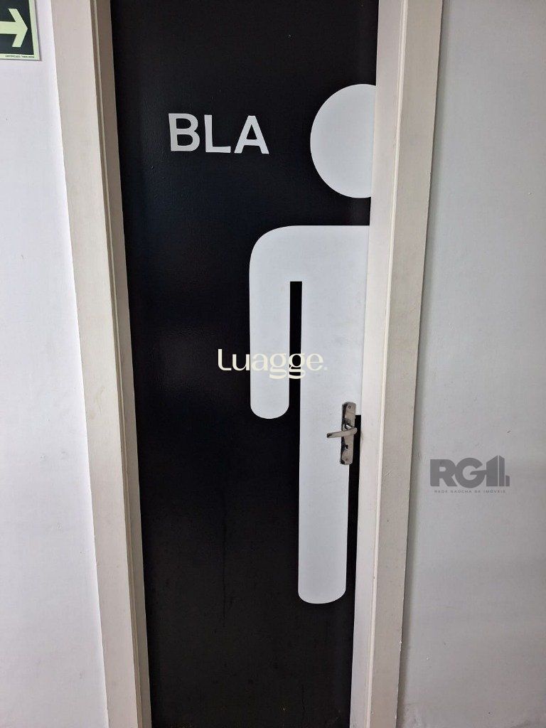 Casa à venda com 7 quartos, 327m² - Foto 20