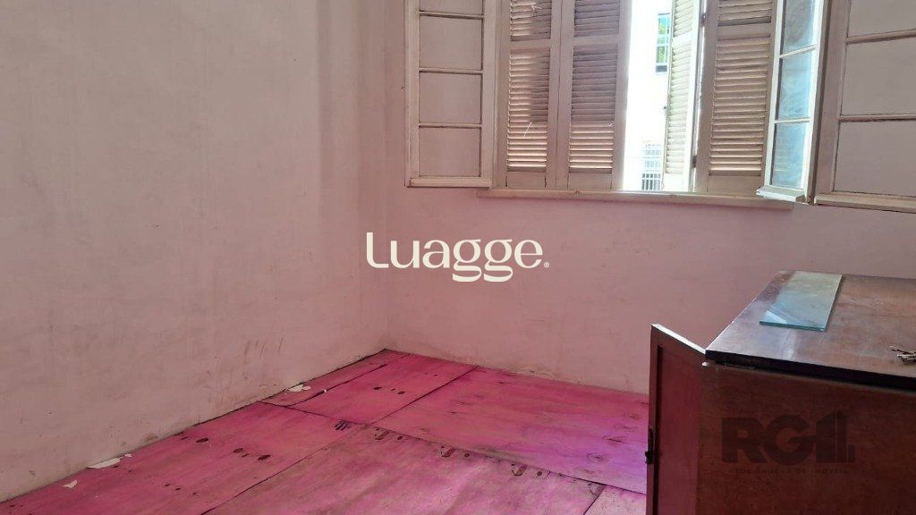 Apartamento à venda com 3 quartos, 72m² - Foto 2