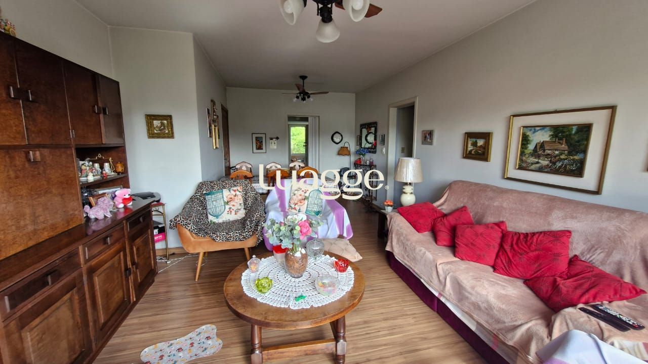 Apartamento à venda com 3 quartos, 106m² - Foto 2