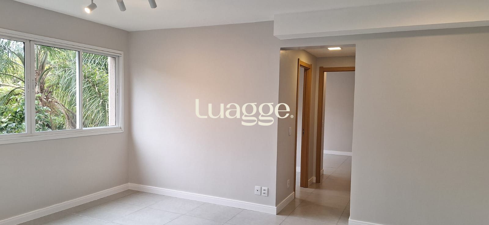 Apartamento à venda com 2 quartos, 60m² - Foto 4